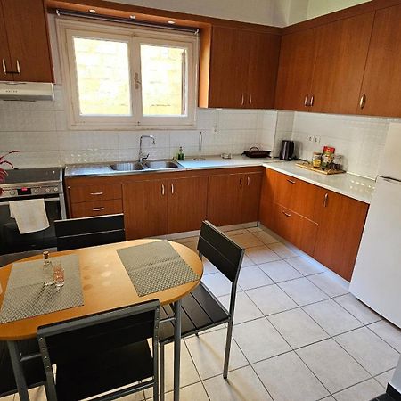 דירות יואנינה Nicki House מראה חיצוני תמונה