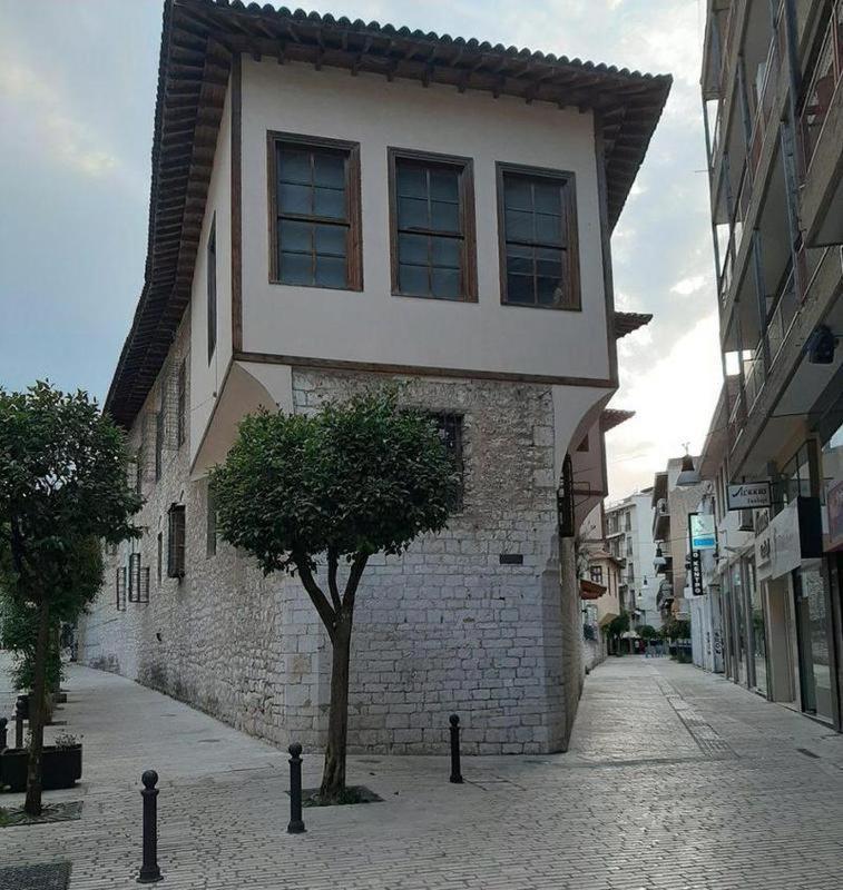 דירות יואנינה Nicki House מראה חיצוני תמונה